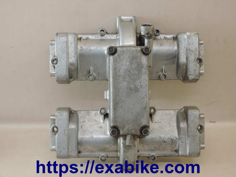 cylinder head cover Suzuki GSX 400 - photo 1