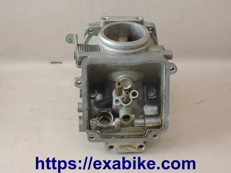 carburetor Yamaha FZ 750 - photo 1