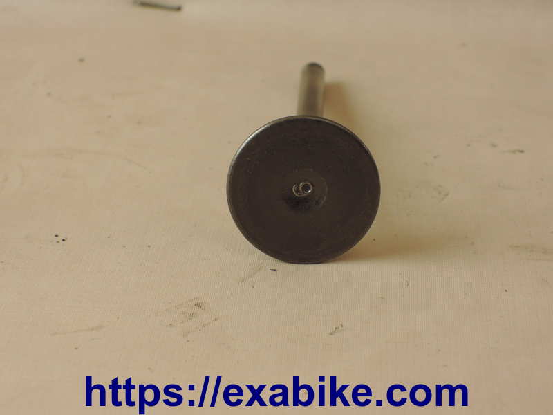 soupape d'échappement Honda VF1000F - photo 2