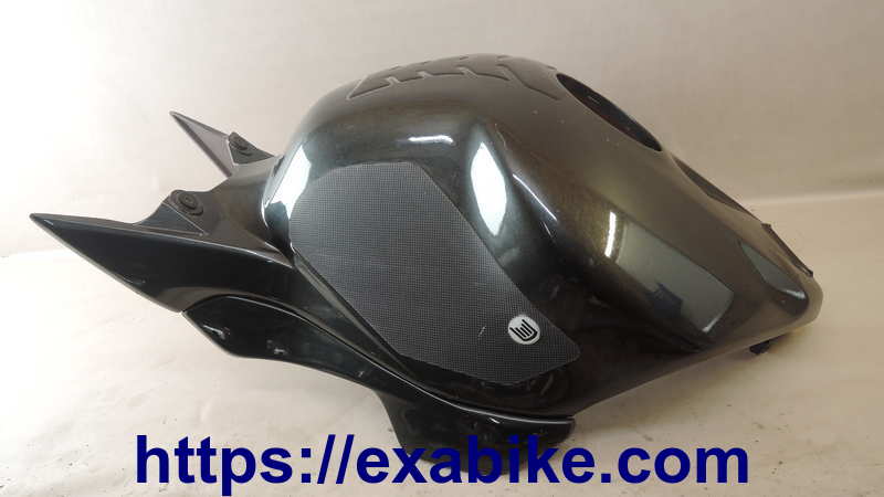 faux réservoir Honda CBR1000RR - photo 1