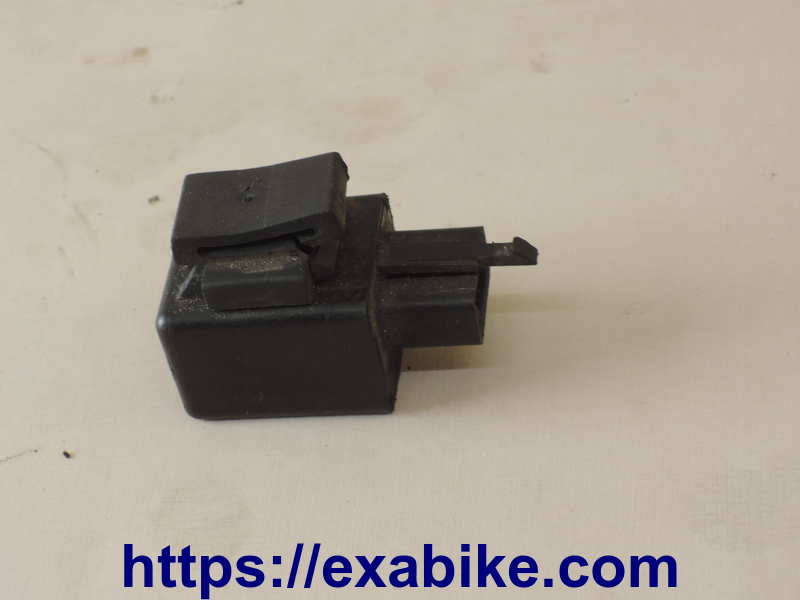 turn signal relay Honda CBR1000RR - photo 1