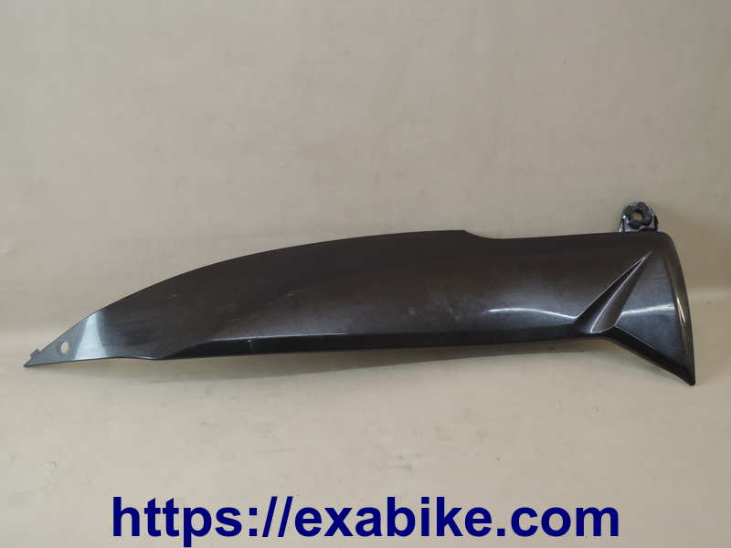 habillage latéral gauche Suzuki GSXR 1000 - photo 1