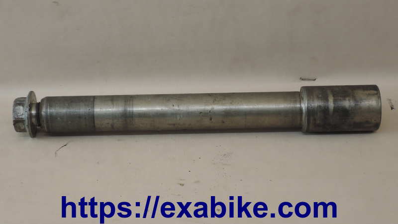 front wheel axle Voir la photo ou référence modele a identifier - photo 1