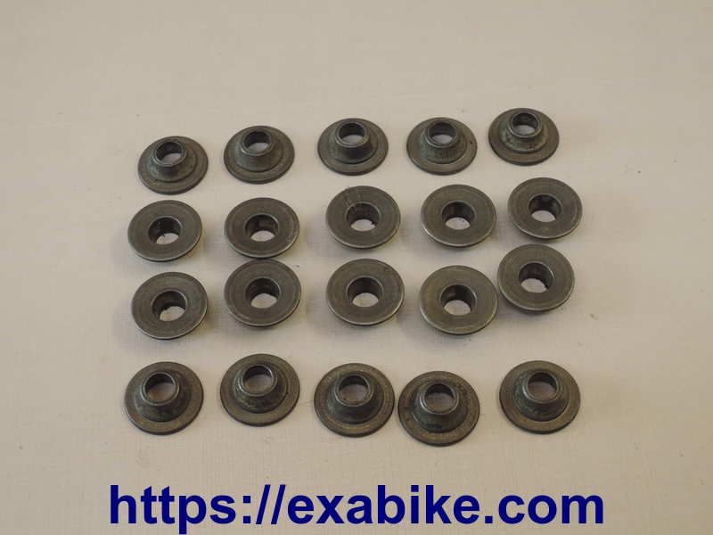 valve spring retainers Yamaha FZR 1000 - photo 1