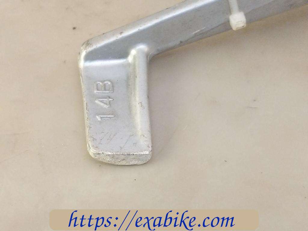brake pedal YAMAHA 1000 R1 - photo 3