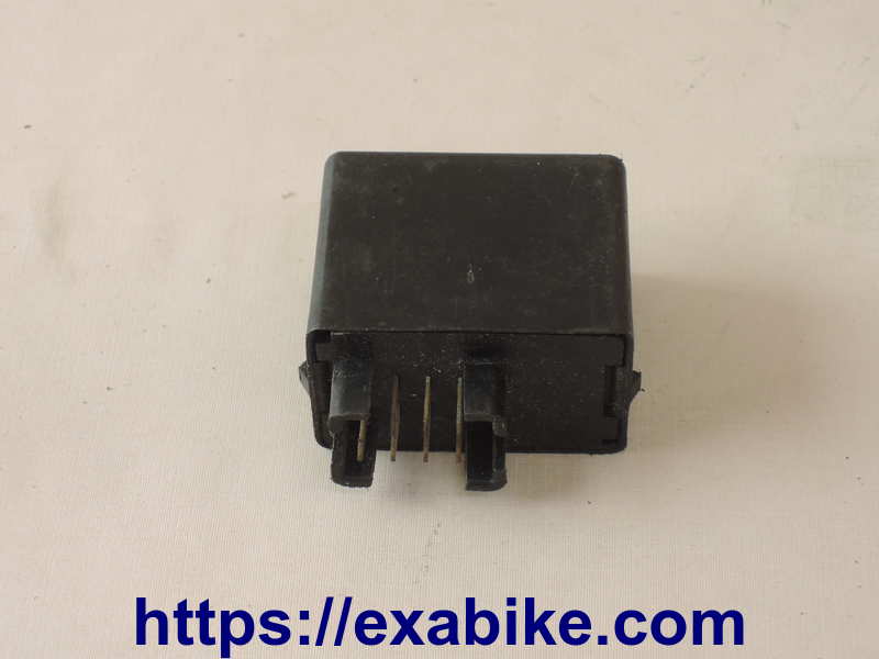 turn signal relay Suzuki 650 Burgman - photo 1