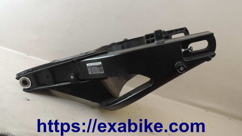 swingarm YAMAHA 1000 R1 - photo 3