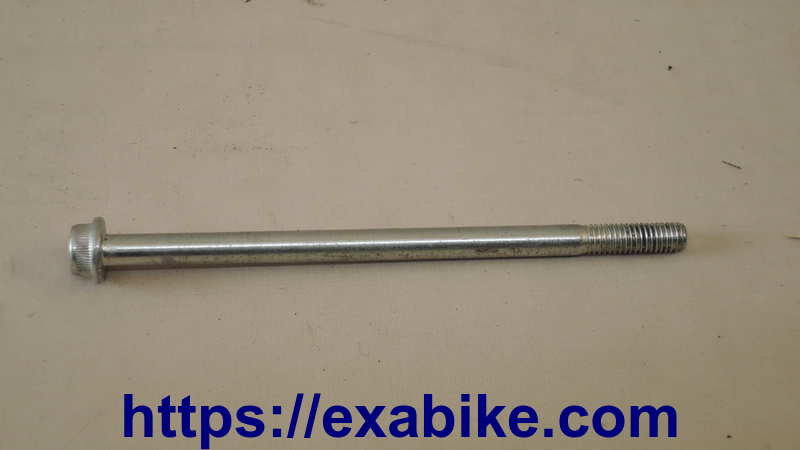 screw Suzuki GSXR 1000 - photo 1
