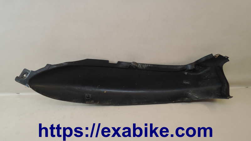 flanc arrière droit Suzuki GSXF 600 - photo 2