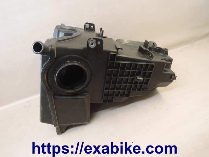 air cleaner case BMW R1200R - photo 2