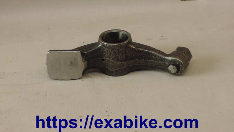 culbuteur admission Honda GL 1000 - photo 1
