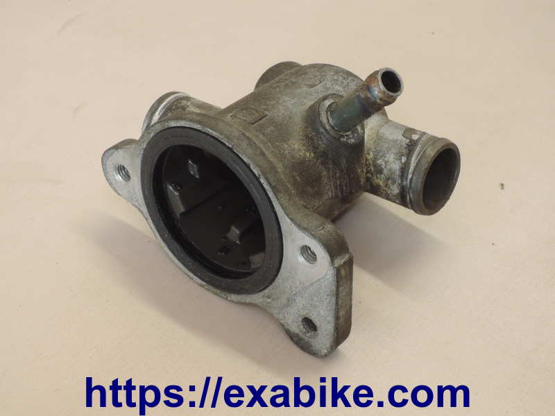 thermostat case Suzuki DL 1000 V-Strom - photo 1