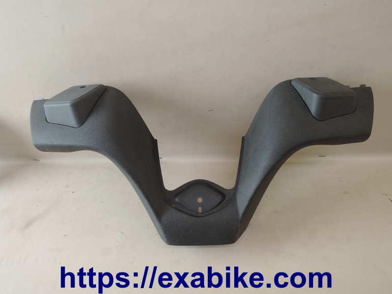 handlebar front cover Piaggio 125 MP3 - photo 1