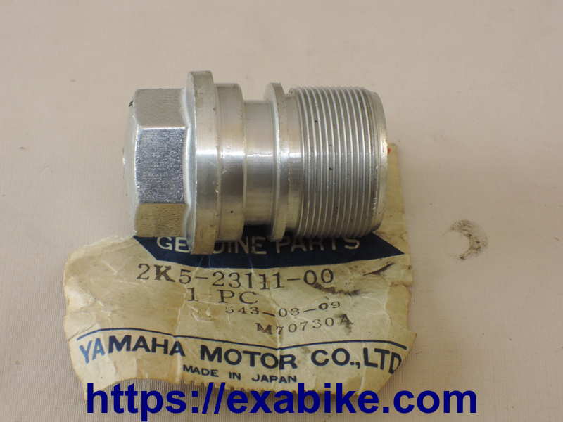 fork cap Yamaha YZ 125 - photo 1