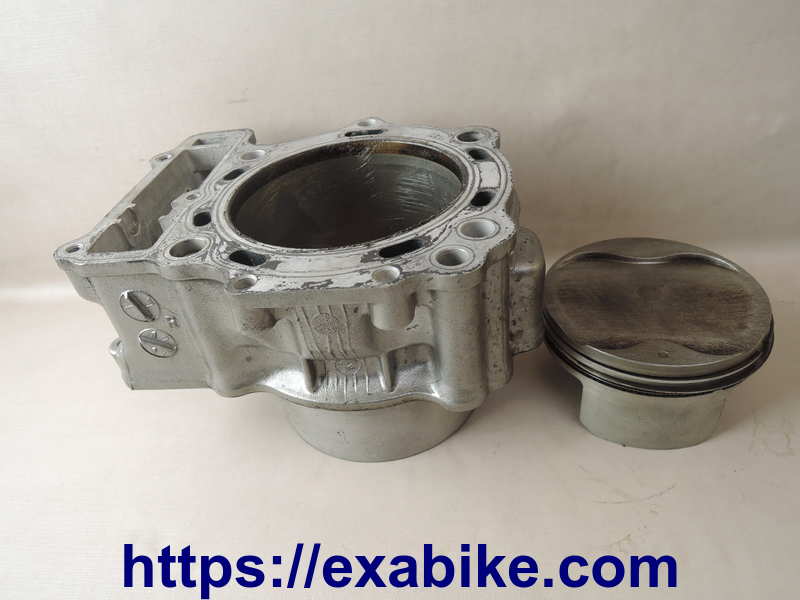rear cylinder Suzuki DL 1000 V-Strom - photo 1