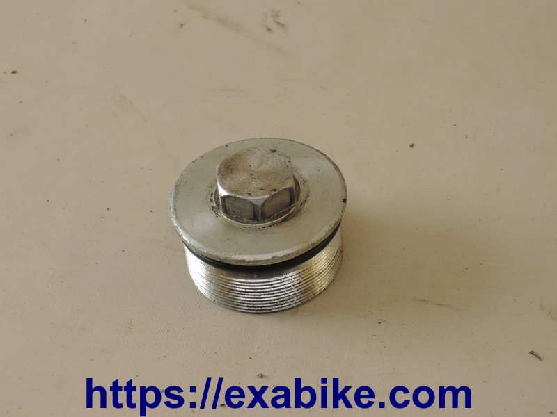 fork tube cap Honda VFR 750 - photo 1