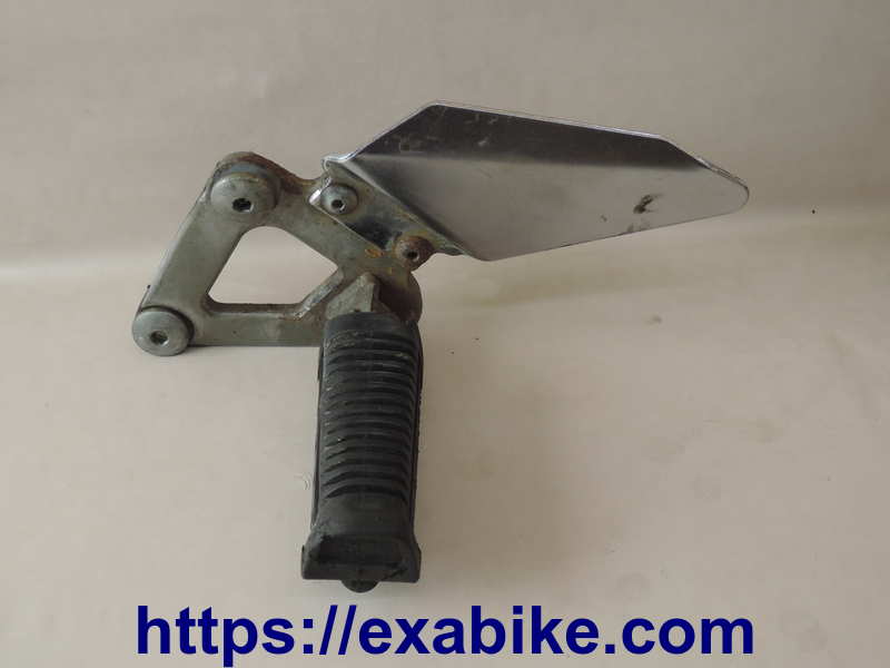 left footpeg Suzuki GS500F - photo 1