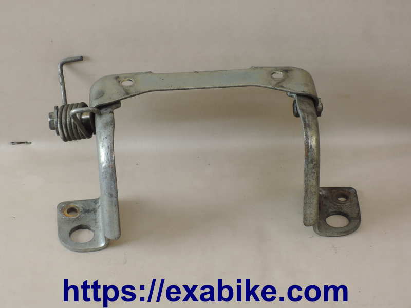 charniere de selle arrière Honda CBR 900 - photo 1