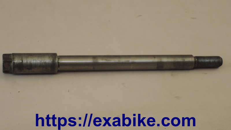 front wheel axle Honda XLR 600 - photo 1
