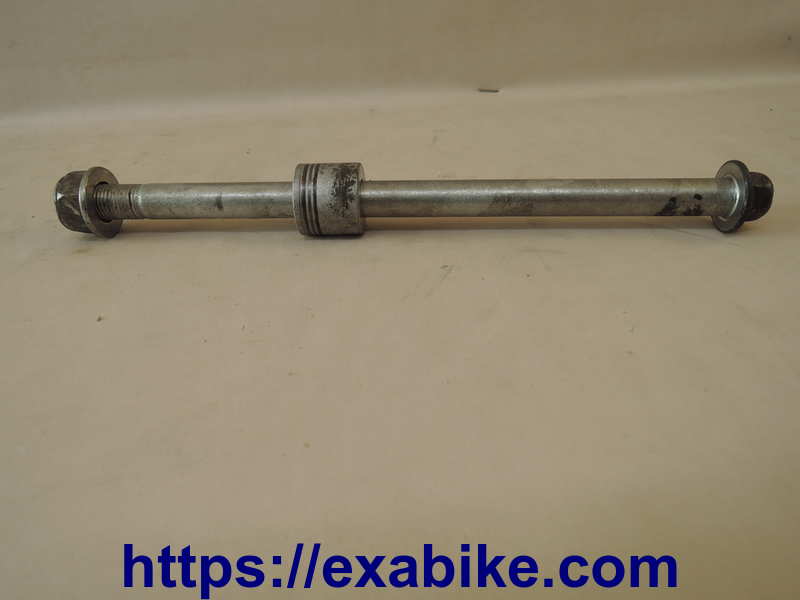 front wheel axle Honda CBR 125 - photo 1