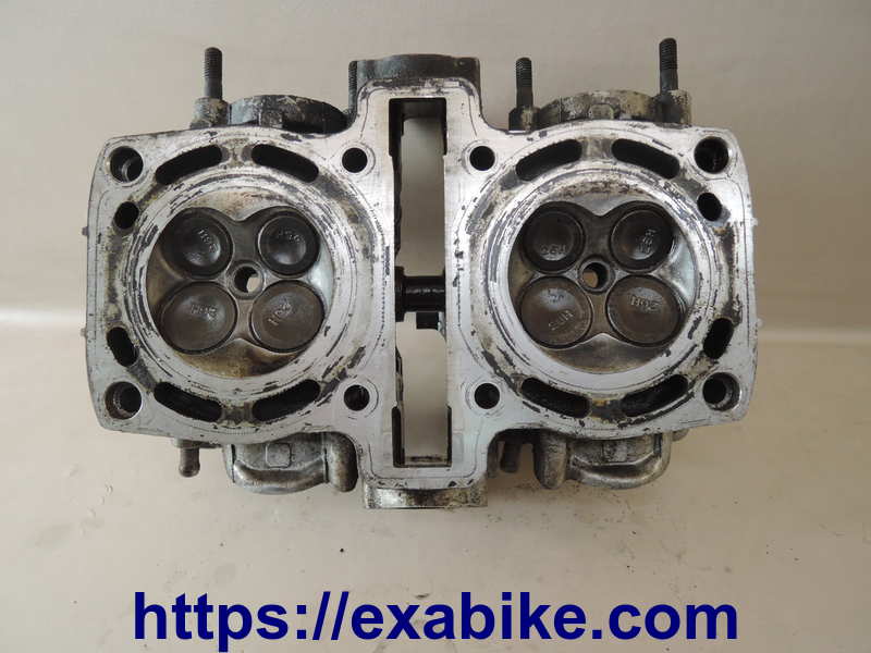 front cylinder head Yamaha XVZ 1200 Venture - photo 3