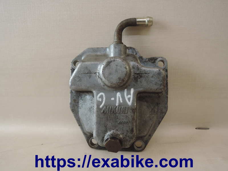 carburetor float chamber,front Yamaha XVZ 1200 Venture - photo 1