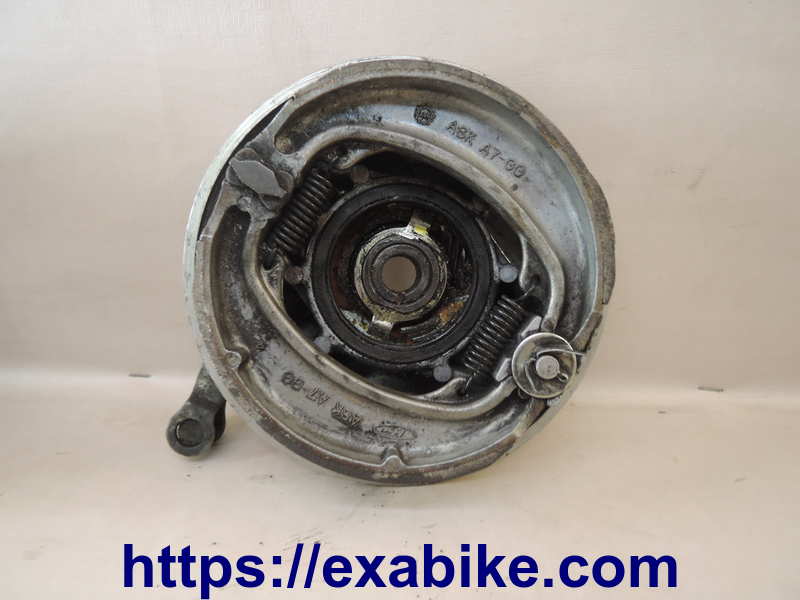 flasque de frein avant Honda CM 250 - photo 2
