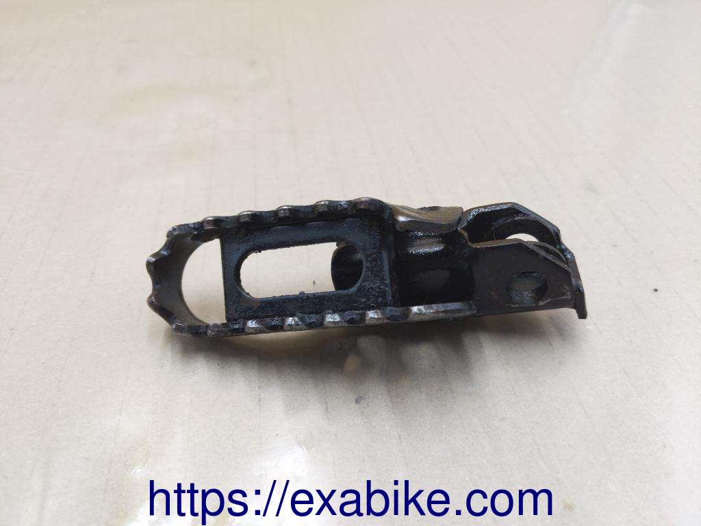 repose-pied avant gauche SUZUKI 50 RMX - photo 1