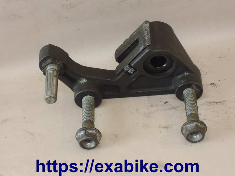 front right caliper bracket Honda NSR 125 - photo 1