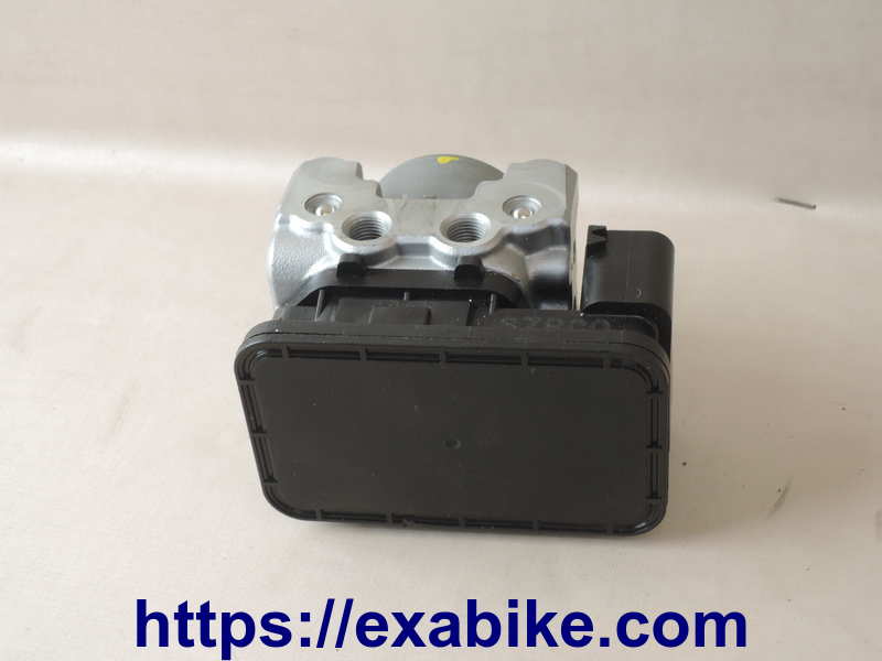 abs unit Suzuki GSXR 1000 - photo 2