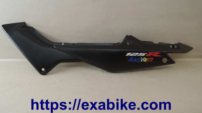 rear left cowling Honda CBR 125 - photo 1