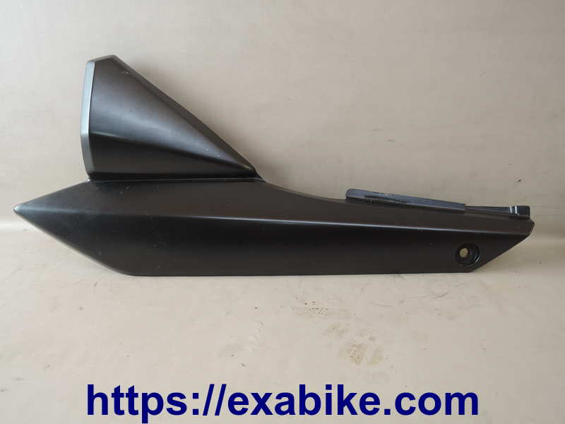 cache latéral gauche Suzuki GSF 1250 Bandit - photo 1