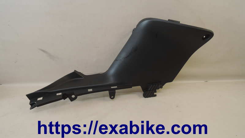 middle cowl, right Yamaha XP 500 T-MAX - photo 1
