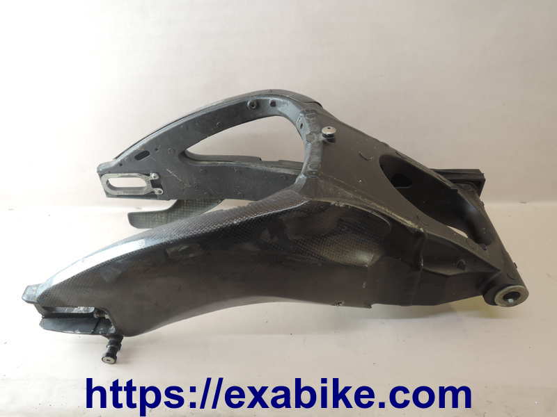swingarm Suzuki GSX-S 1000 - photo 2