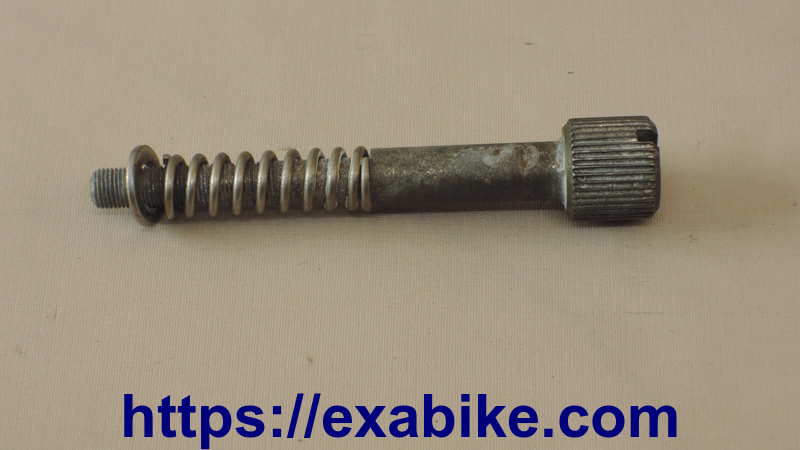 low speed screw Kawasaki KLR 600 - photo 1