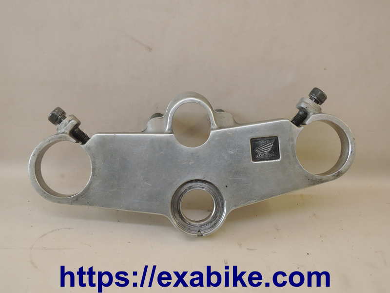 upper fork bracket Honda CBR 600 - photo 1