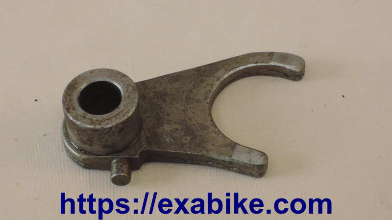 fourchette de boite Kawasaki AR 80 - photo 1