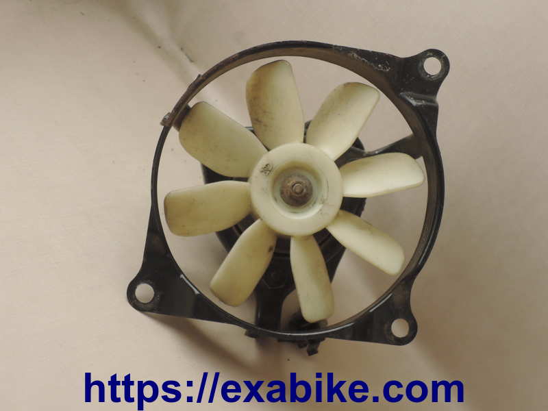 ventilateur Kawasaki KLR 250 - photo 1