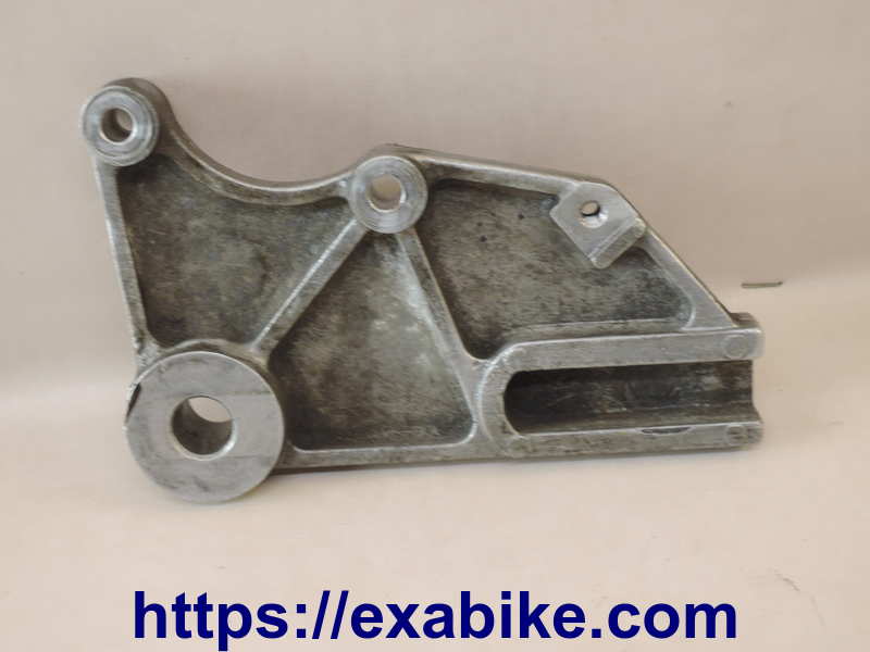 rear caliper bracket Daelim VJ 125 Roadwin - photo 1