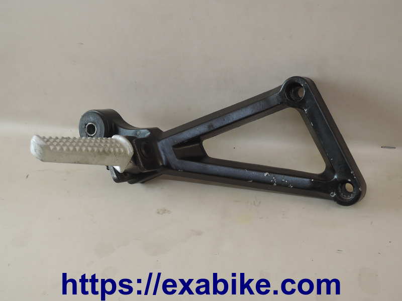 rear right footped Daelim VJ 125 Roadwin - photo 1