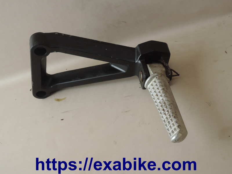 rear left footpeg Daelim VJ 125 Roadwin - photo 1
