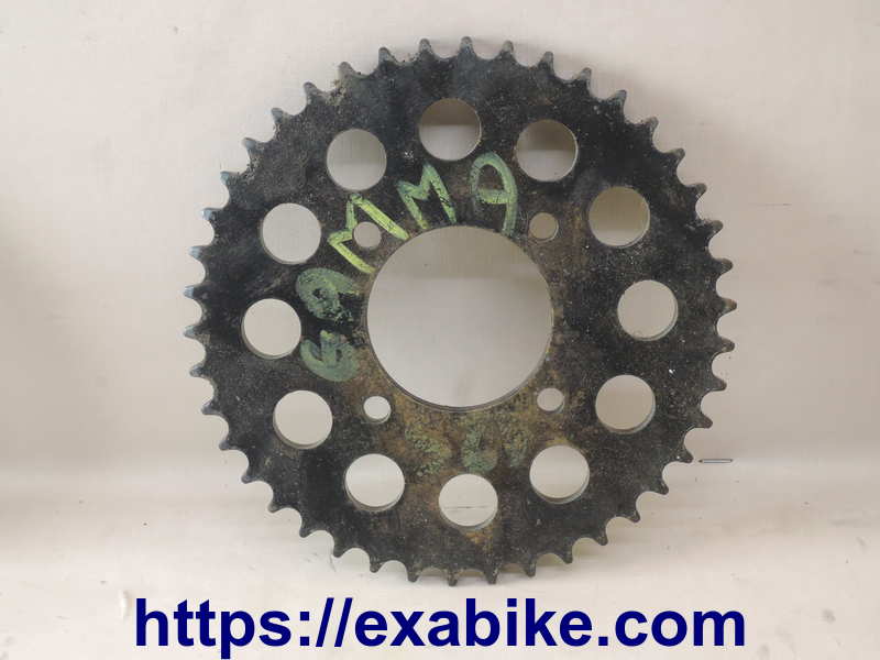 final sprocket Suzuki RG 125 - photo 1