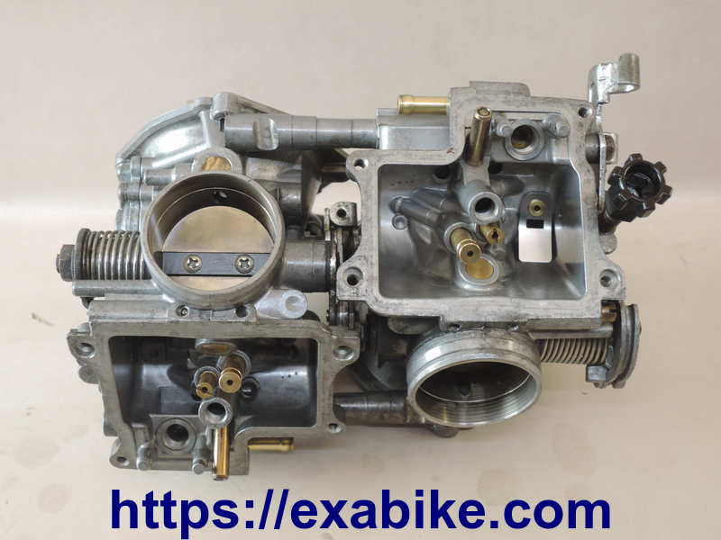 corps de carburateurs Honda NTV 650 REVERE - photo 2