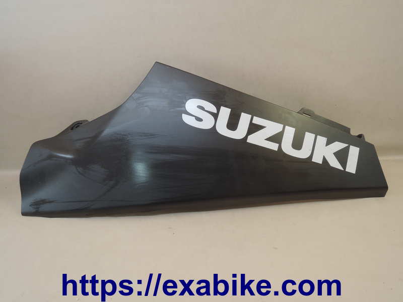 lower cowl, right Suzuki GSXR 1000 - photo 1