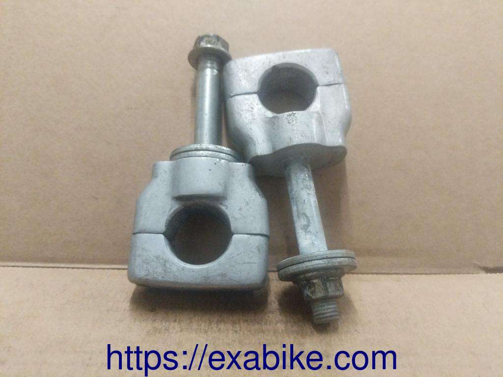 handlebar ends Sym 125 Husky - photo 1