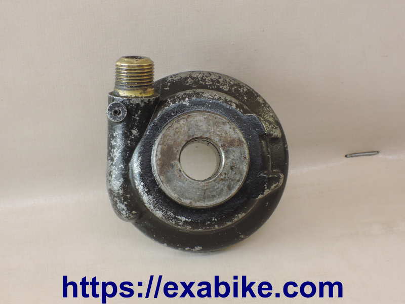 speedometer gear Yamaha 50 DTR - photo 1