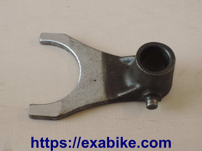 gearshift fork Suzuki GSXR 750 - photo 1