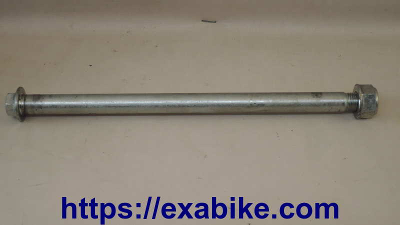 swingarm axle Honda CBR500R - photo 1