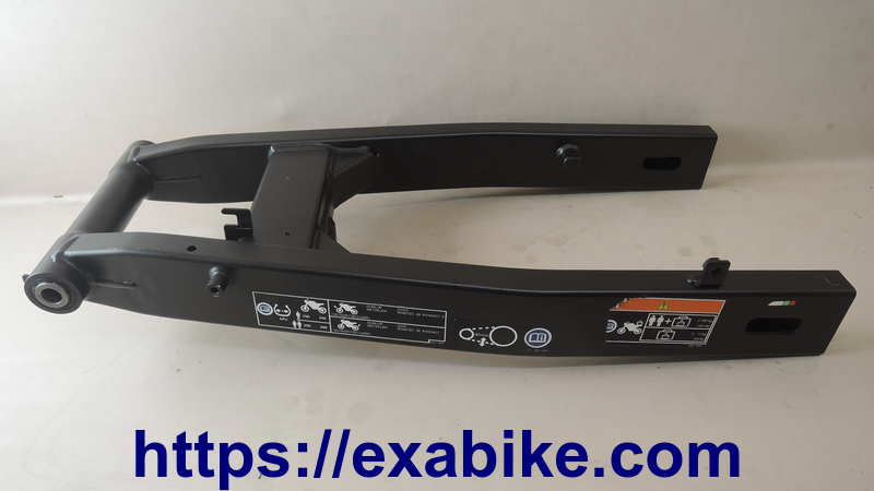 swingarm Honda CBR500R - photo 1