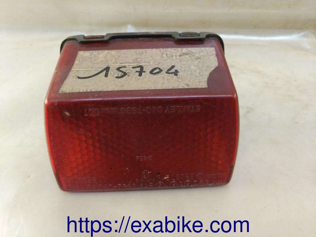 tail light Yamaha 600 FZR - photo 1
